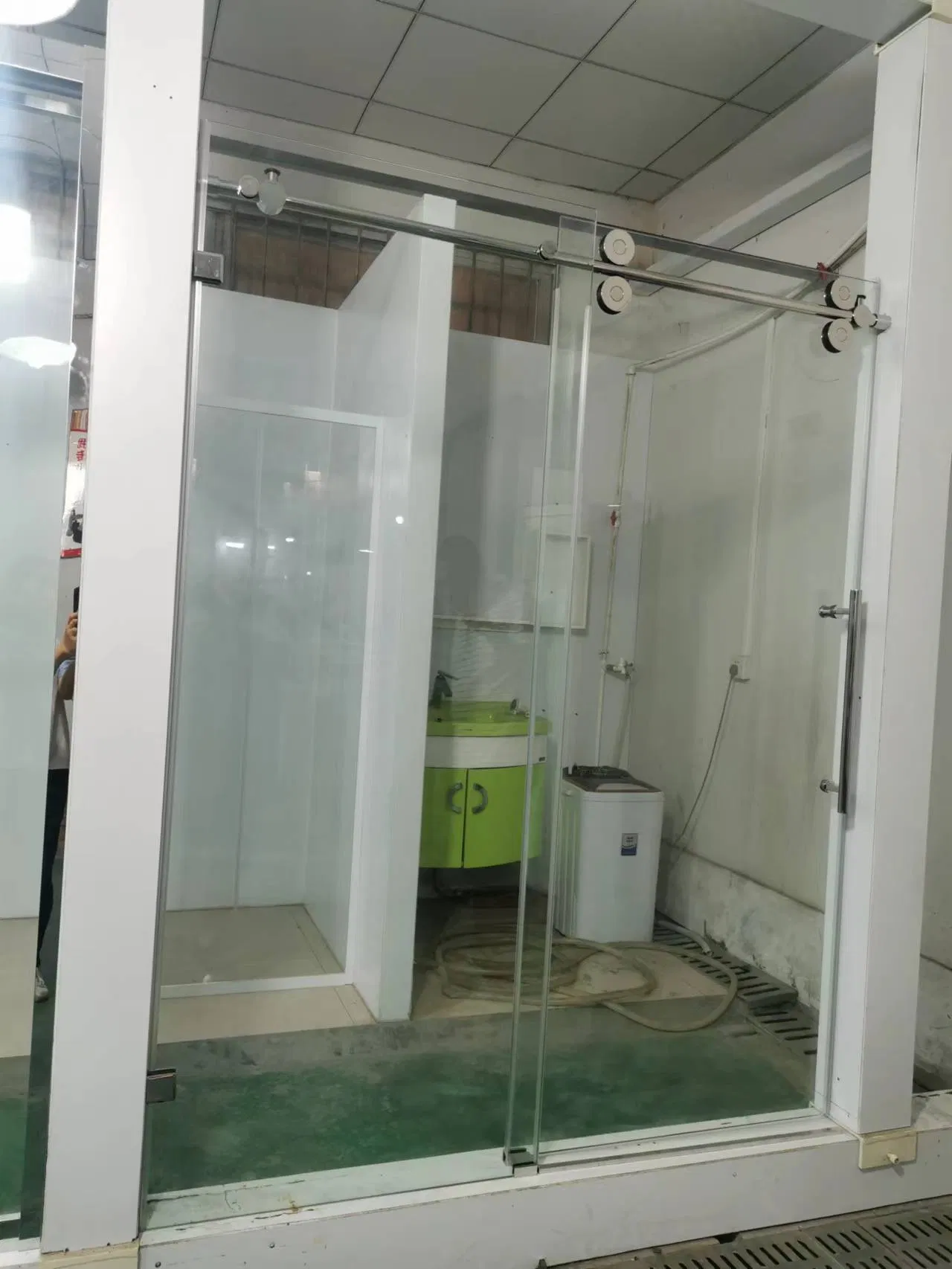 Factories Bathroom Square Sliding Doors Tempered Glass Simple Shower Enclosure