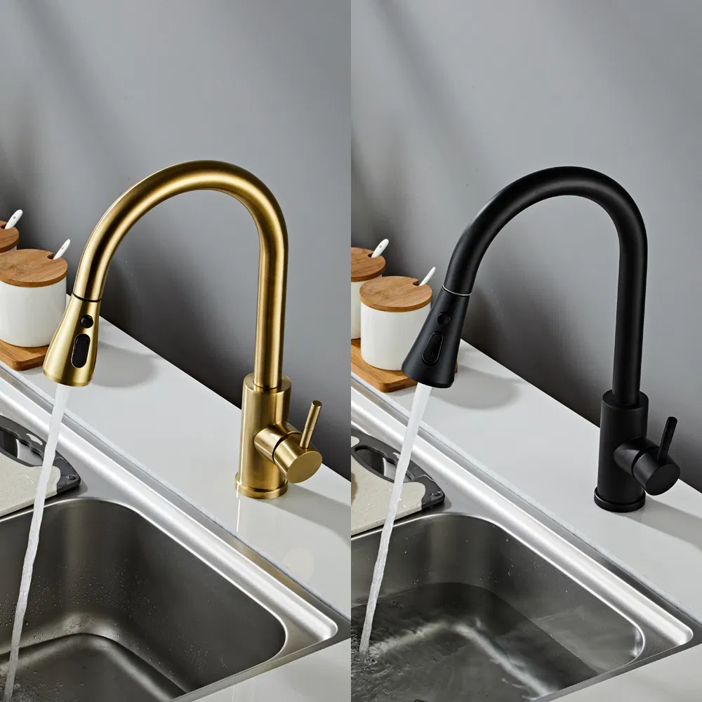 Смеситель для кухни и ванной Gold Sensor с выдвижным изливом
