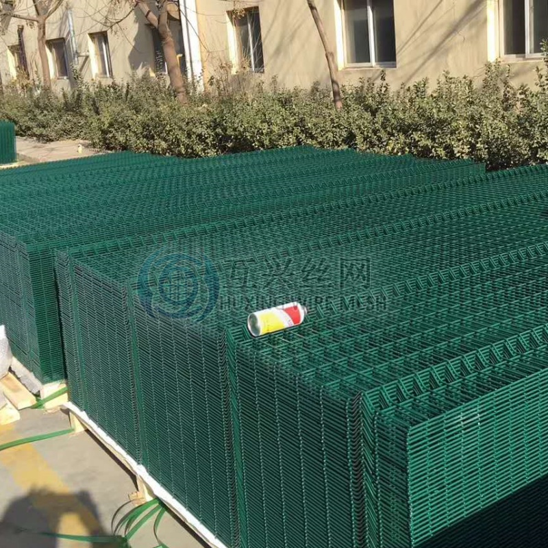 Durable Strong Metal Mesh Beautiful Color PVC Coated 3D Bending Weld Wire Fence for Garden Road Isolation Highway Guard Rail