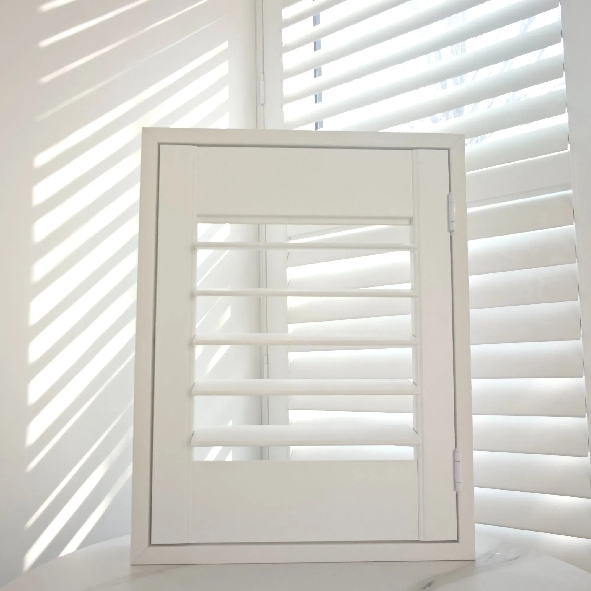 Manual Horizontalday & Night Blinds Shutters Protect The Privacy of Your Room