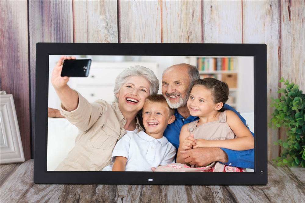 Chinese Factory18.5inch Digita Advertiisng Displayer with Motion Sensor with Logo