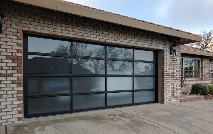 Manufacturer Customized Glass Garage Door Tempered Glass 9X8 Garage Doors with Opener