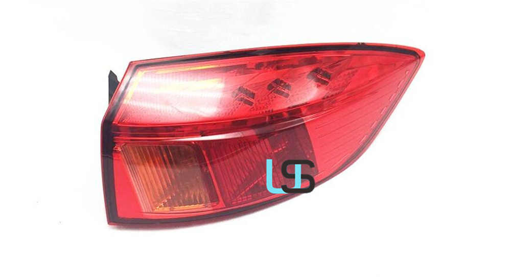Фонарь задний для FAW Besturn X80 2013-2016