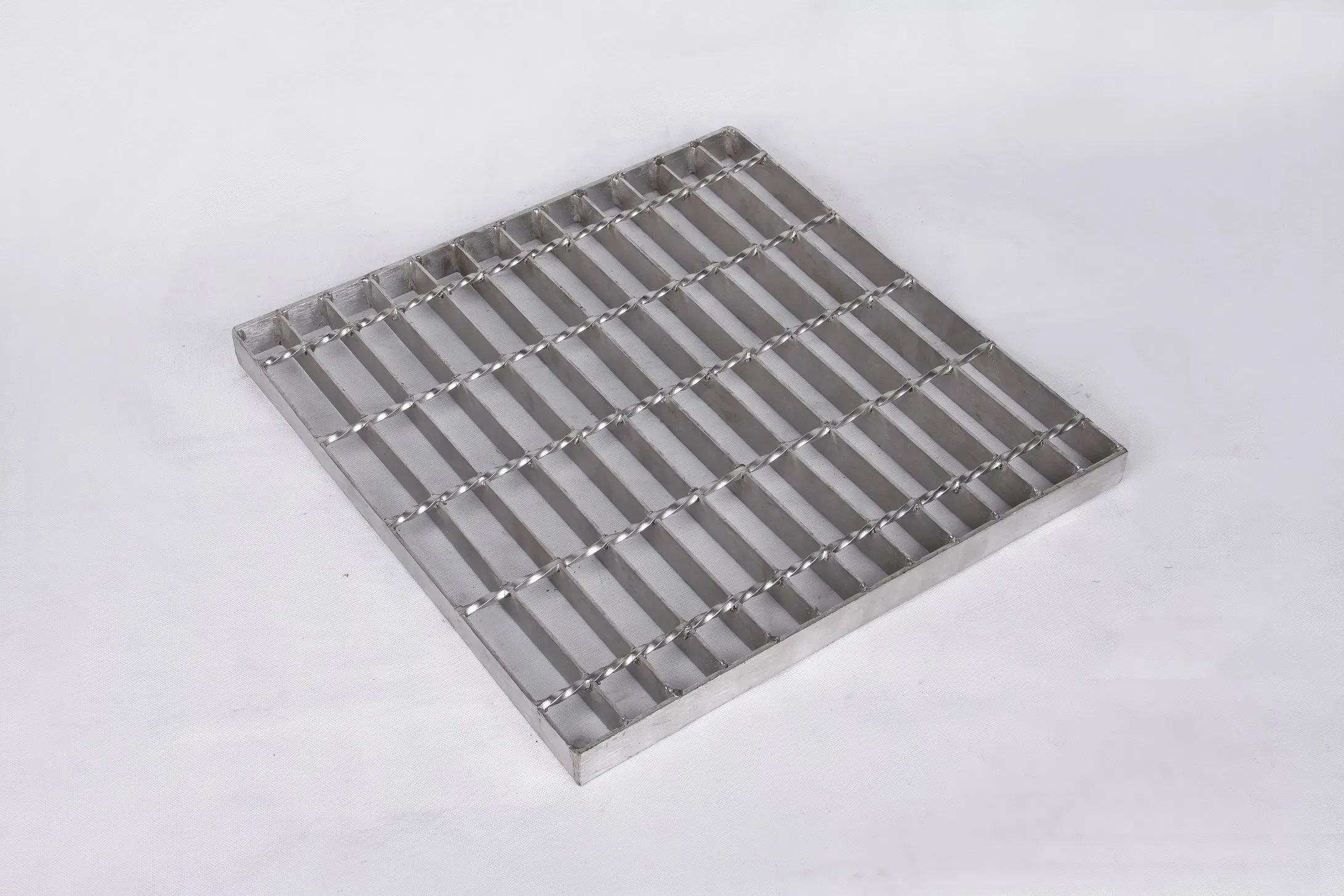 Low Carbon Walkway Floor Drain Grate for Building Material