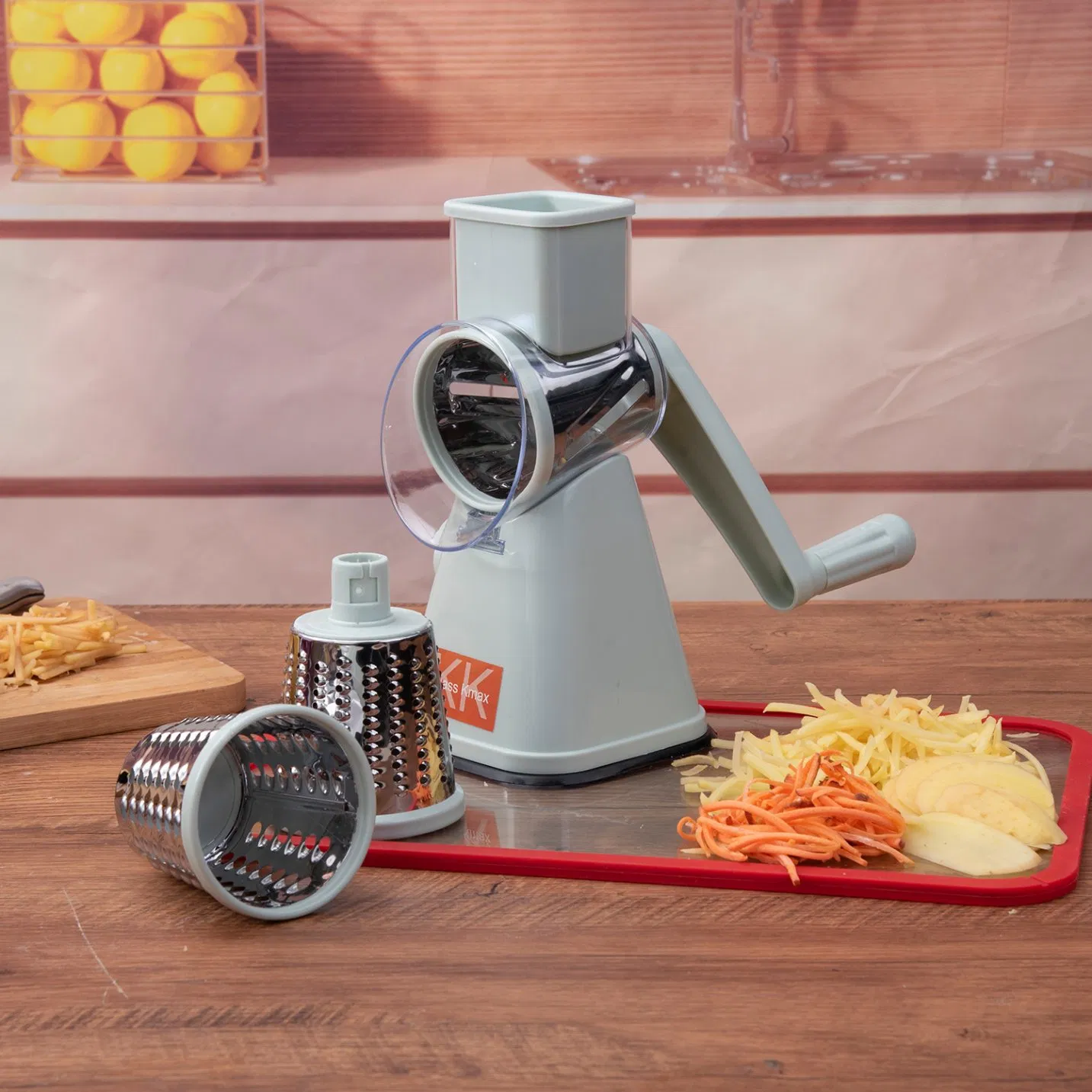 Тёрка для сыра из нержавеющей стали с контейнером, зелёная