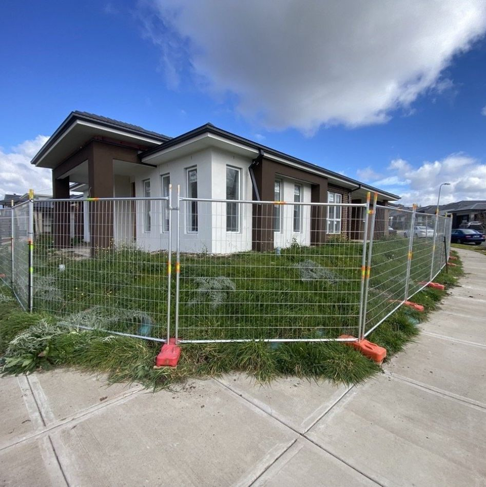 Heavy-Duty Temporary Fencing for Outdoor Concerts and Events