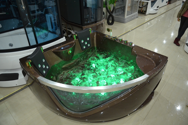 Угловая гидромассажная ванна Canada Style с водопадом