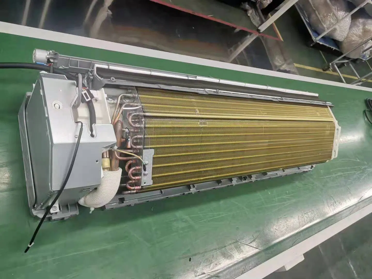 1.5HP 2HP 12000BTU 18000BTU Cooling and Heating off-Grid Solar Power Air Conditioner System