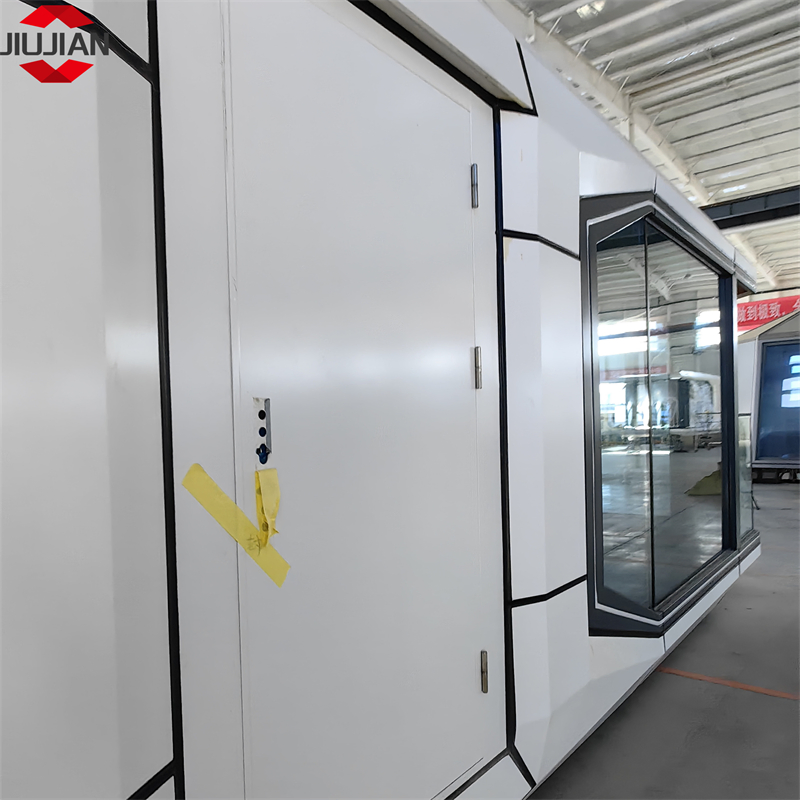 Modern Camping Prefabricated Tiny Camping Space Capsule House with Intelligent System