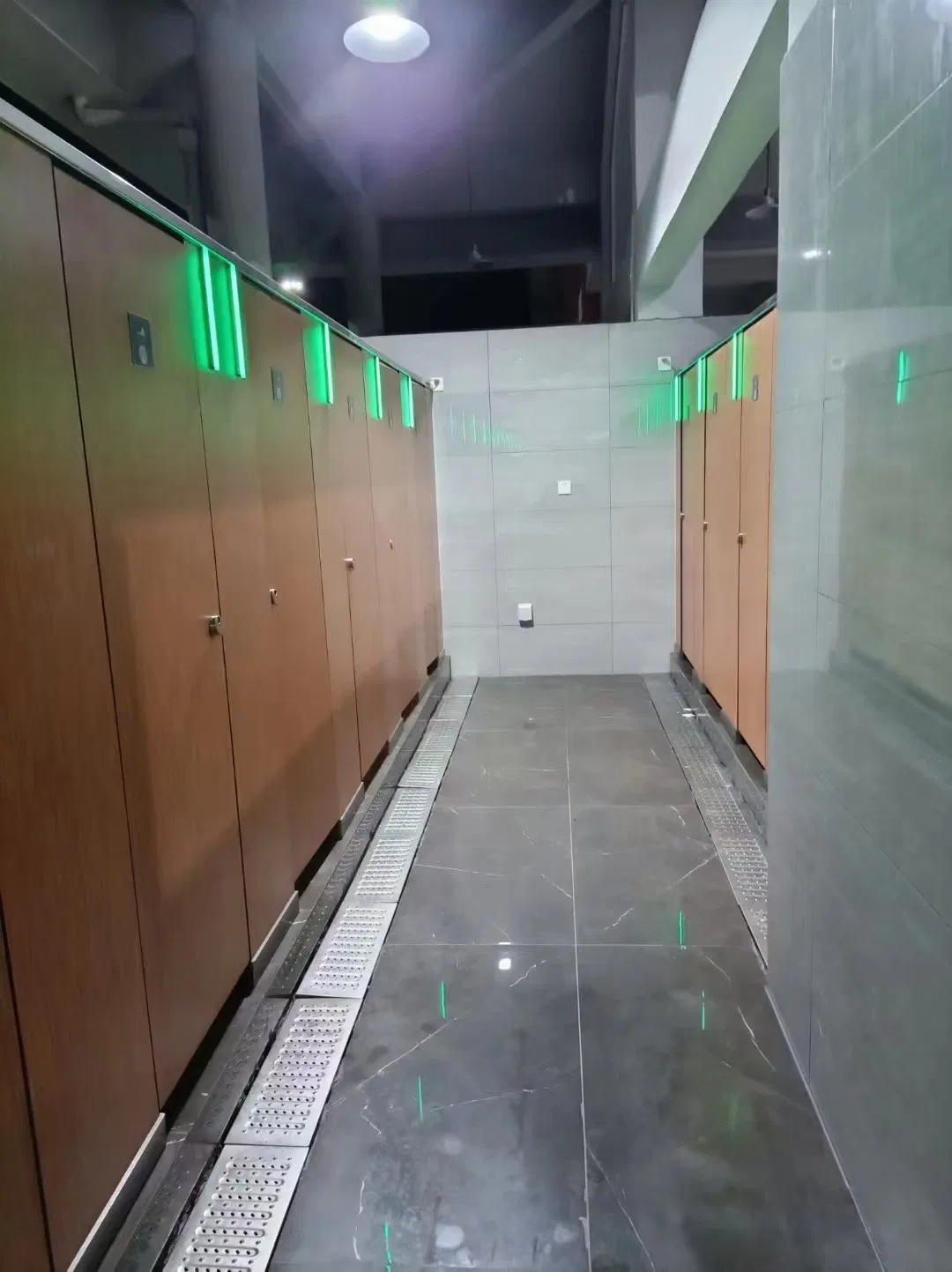Compact Laminate Shopping Mall Public Toilet Cubicle