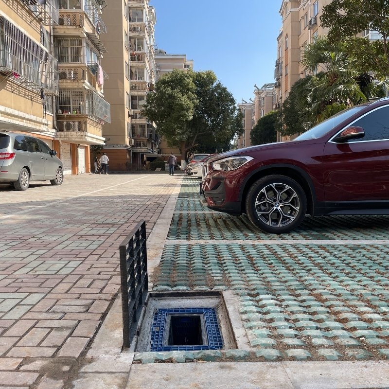 Advanced Multifunctional Stormwater Inlet with Heavy Duty Load Bearing for Public Squares