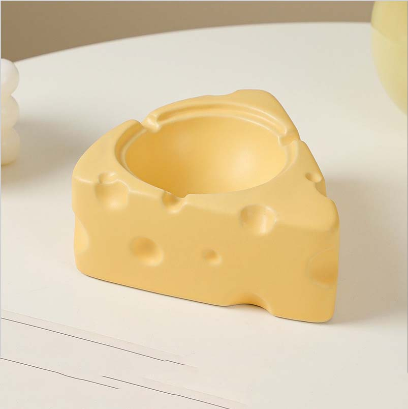 Cheese Ashtray Cute Creative Cartoon DAB Tool Anti-Flying Ashtray with Lid Mini Home Smoking Accessories