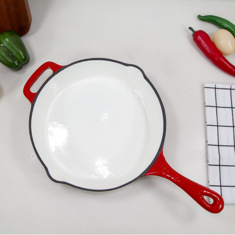 Non-Stickcast Iron Skillets for Frying, Baking, and Durable Kitchen Use.