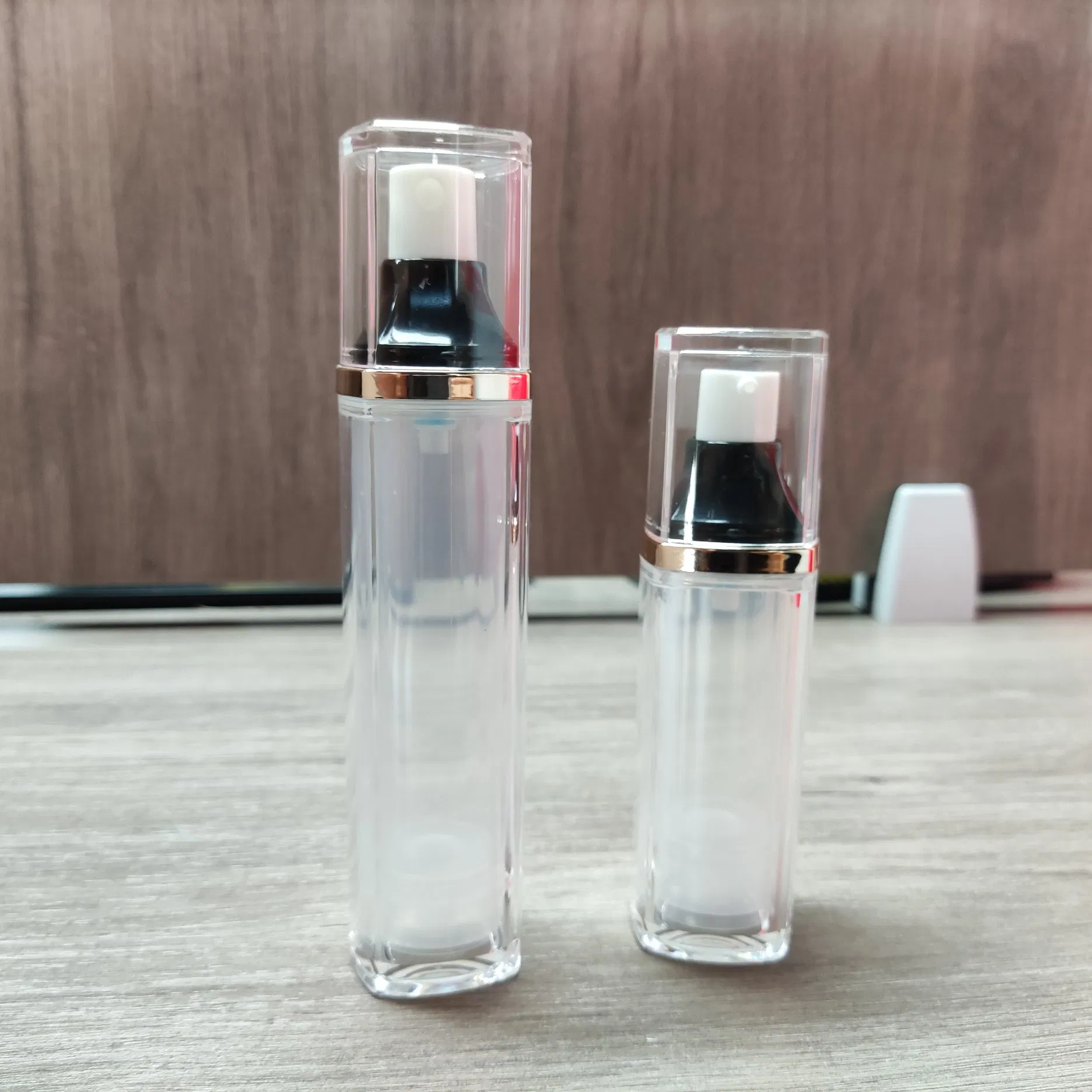 High Quality Wholesale Pump Spray Airless Bottle Cosmetic 30ml 50ml as Plastic Bottle