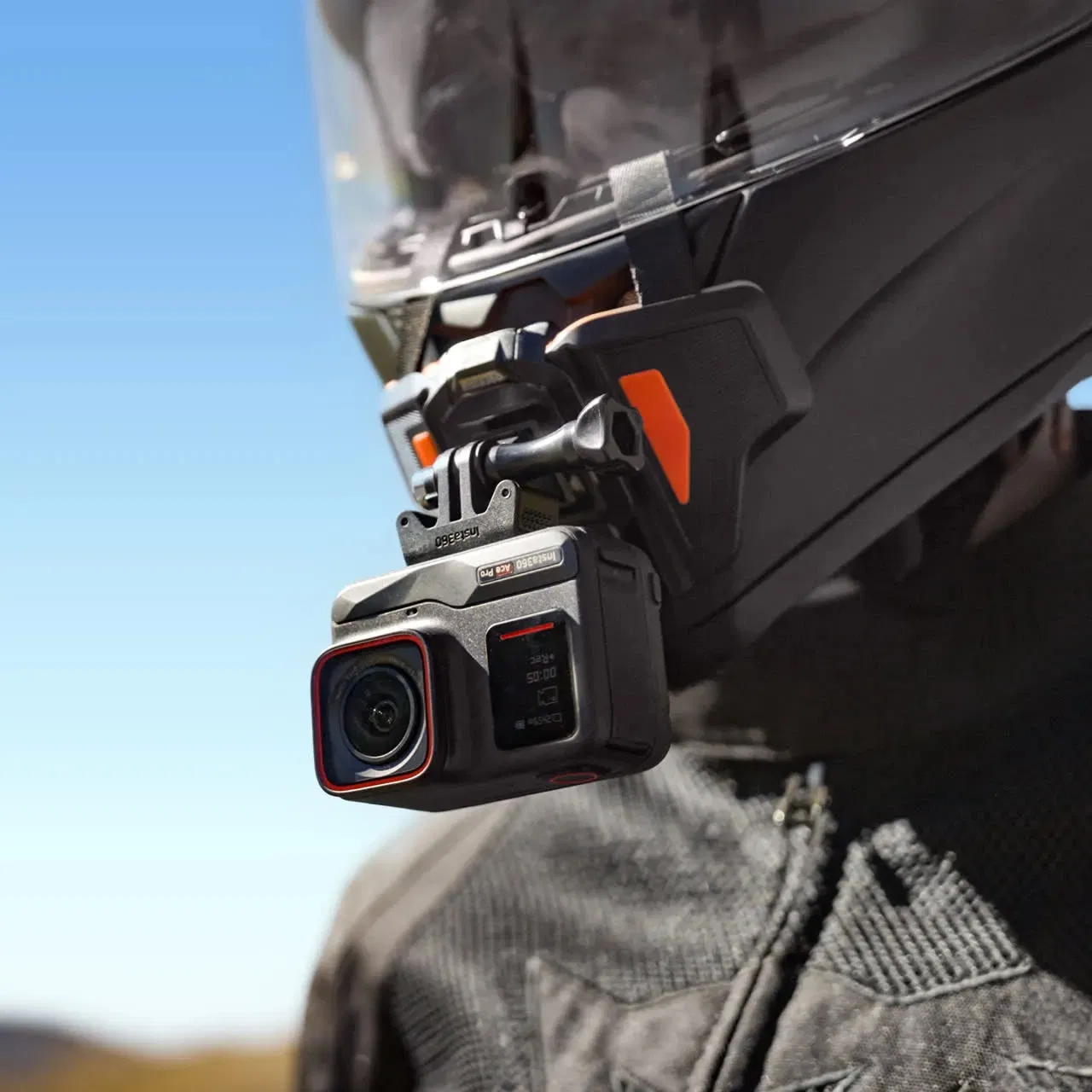 Insta 360 Ace PRO: Комплект для экстремального спорта