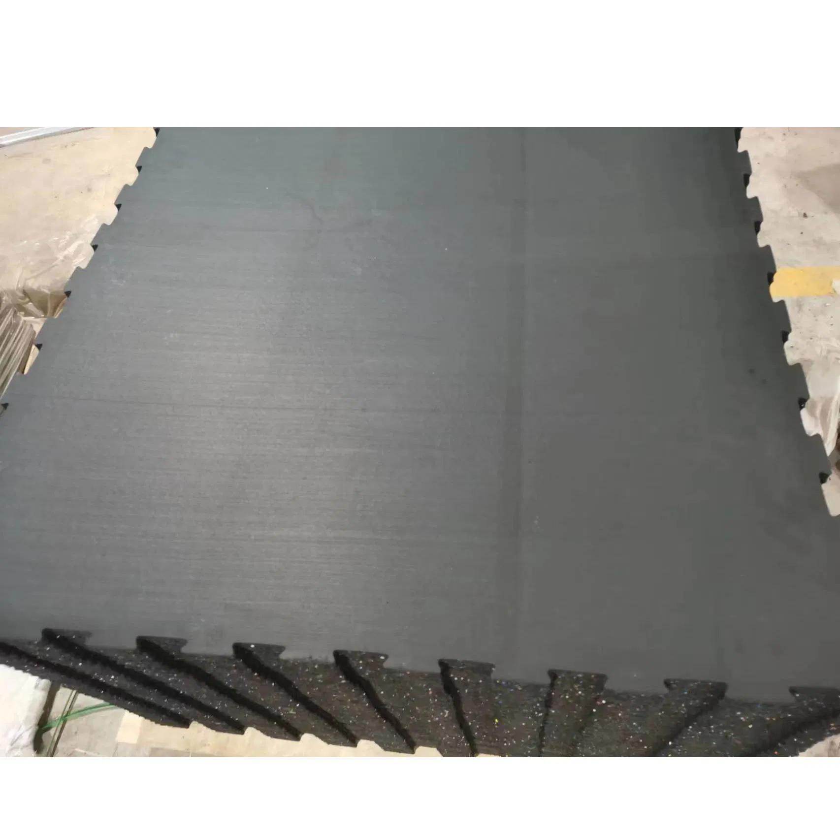 Rubber Sports Floor Mat Interlock Rubber Tile Gym Flooring Rubber Tiles