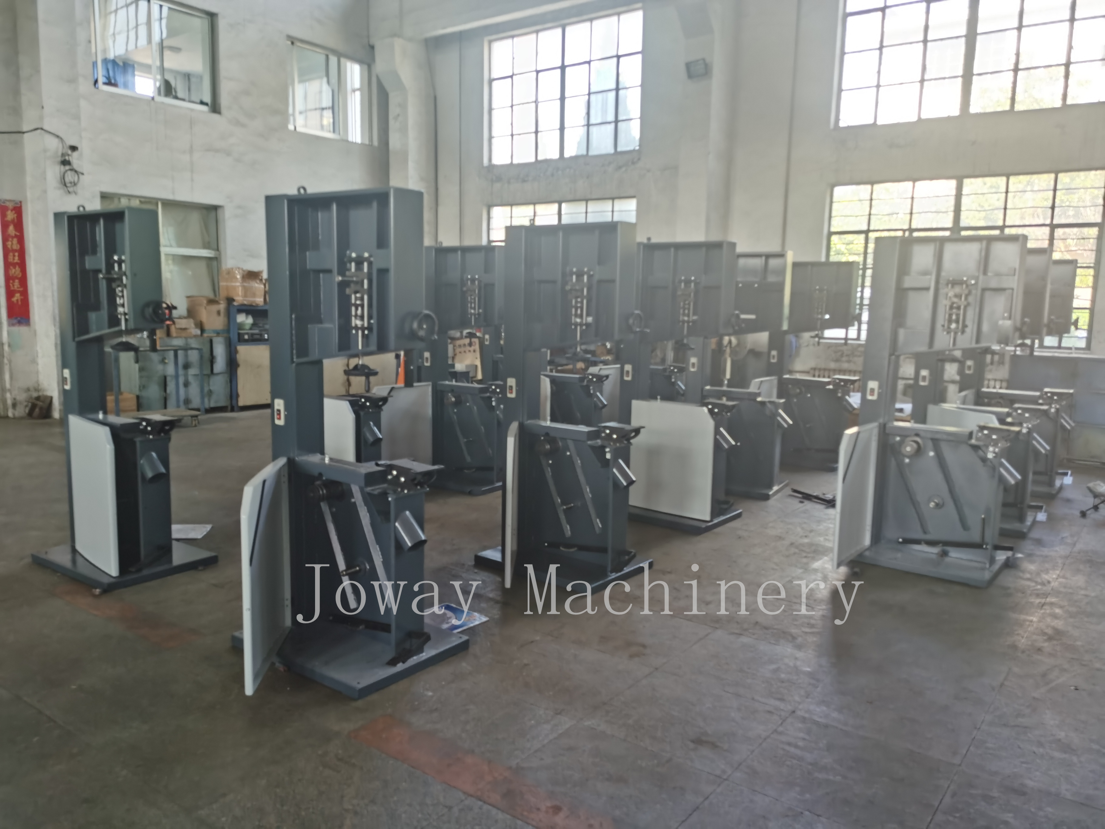 Станок ленточнопильный по дереву 41/51/61 см