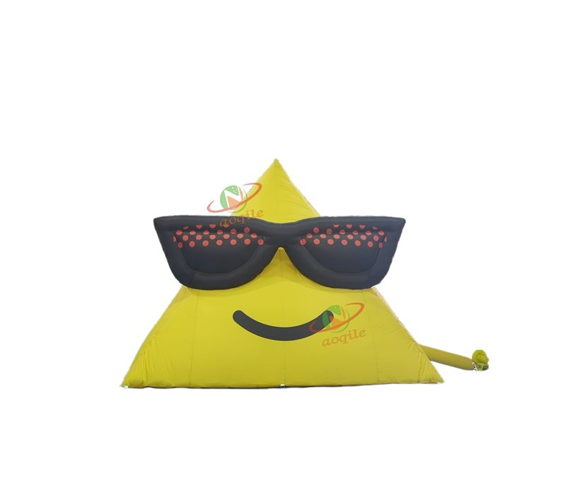 Giant Funny Inflatable Triangle Logo for Sports & Entertainment Advertising
