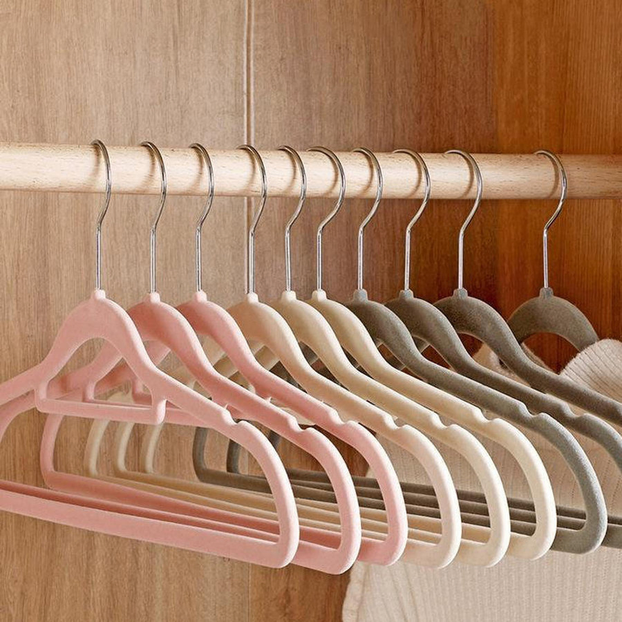 Soft Touch Ry19698 Non-Slip Flocked Coat Clothes Hanger for Wardrobes
