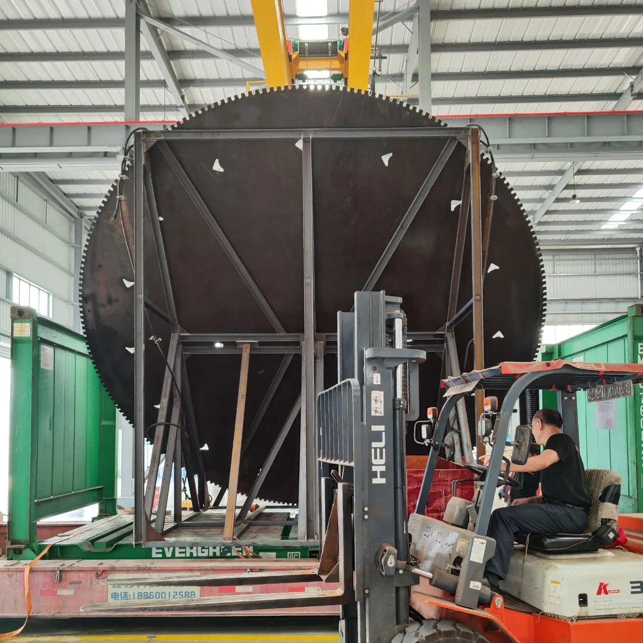 22X30mm/24X35mm/28X40mm Heat Treatment Brazed Saw Blade Stone Cutting Diamond Blades