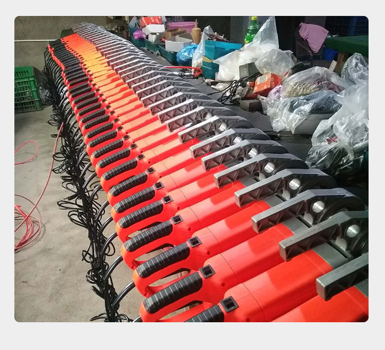 SD30 Hand-Held Electric Pipe Threading Machine with Working Range 1/2"-1 1/4"