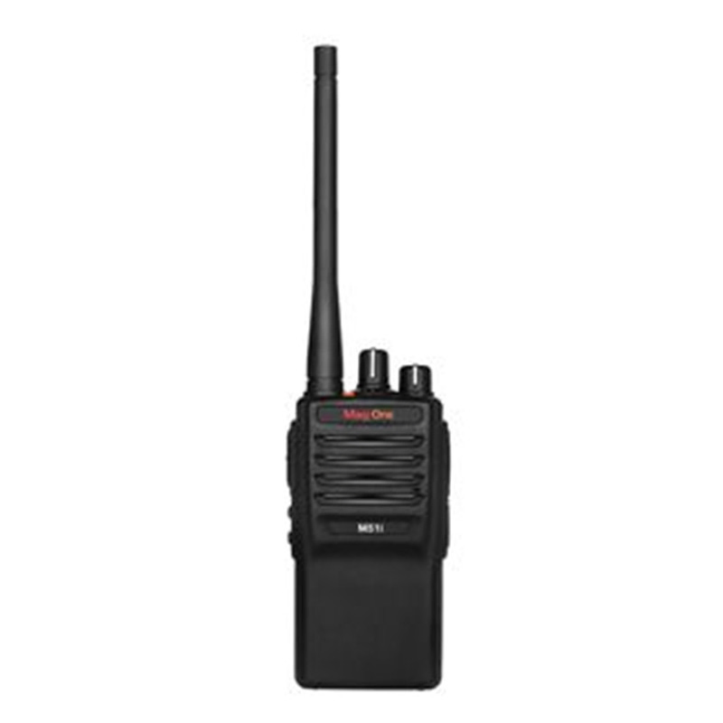 Портативная рация Motorola Magone M51I
