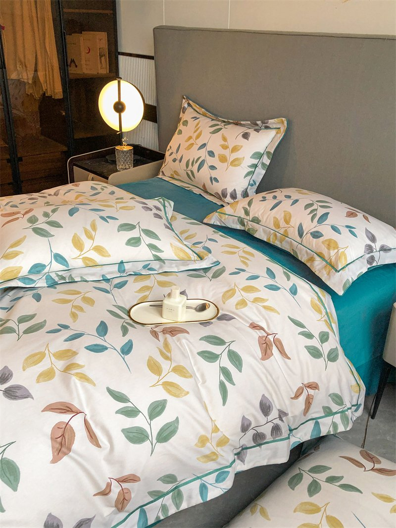 Leave Printed Bedding Reversible Quilt Cover 4 PCS Microfiber Bed Set