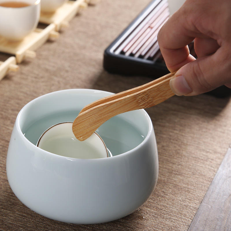 Wooden BBQ Tong for Home Cooking and Food Preparation