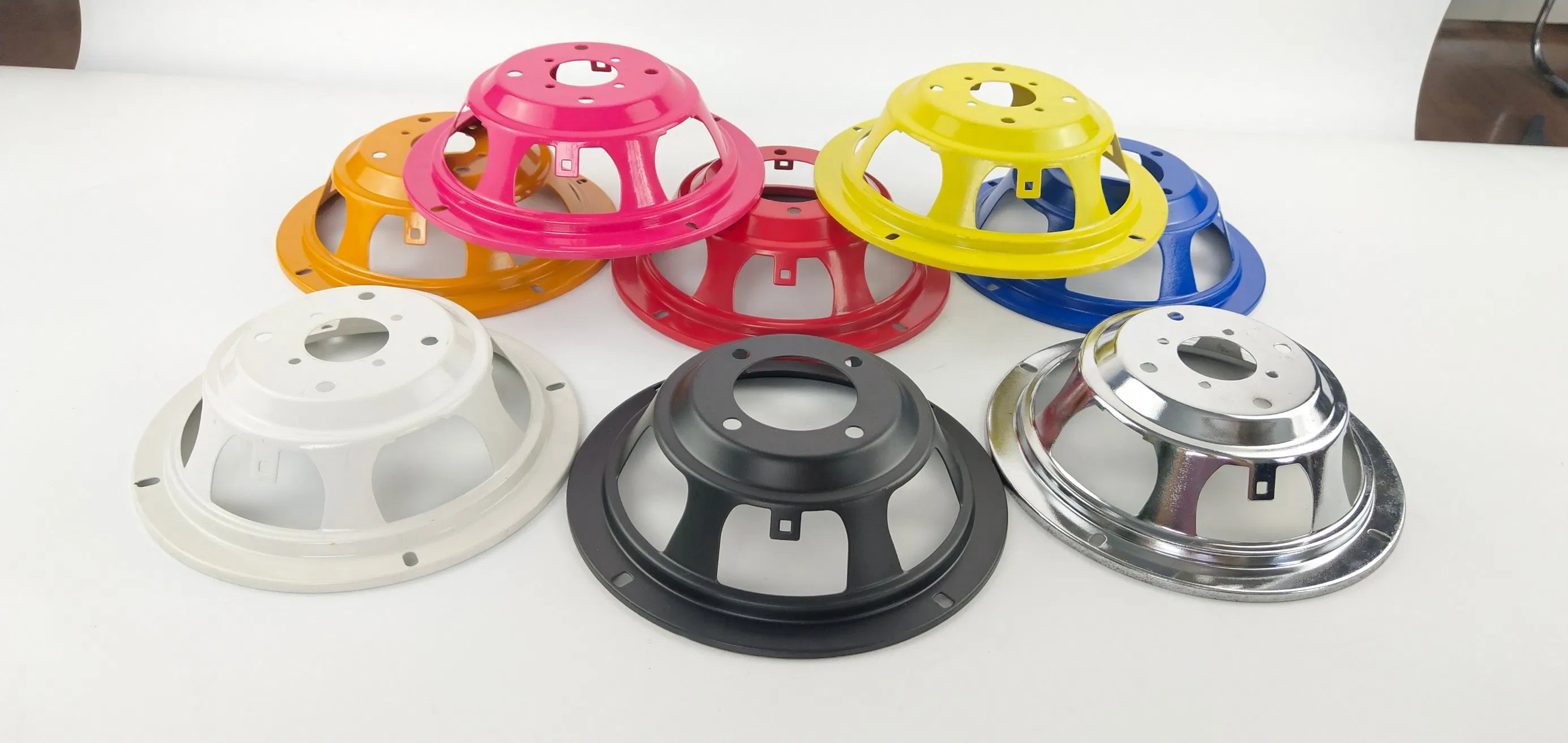 Factory Price 6′ ′ 8′ ′ 10′ ′ 12′ ′ 15′ ′ Professional Auto Parts Iron Speaker Frame for Car Speaker