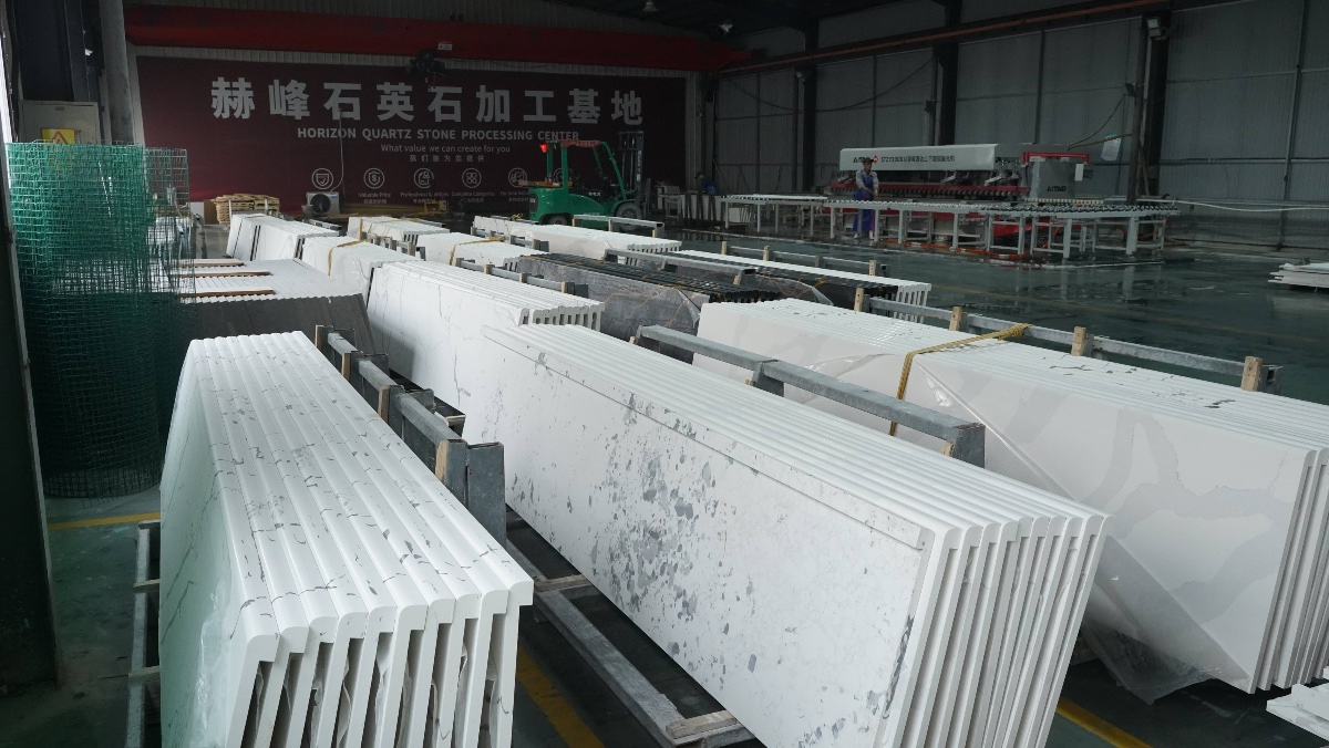 Prefabricated Countertop Quartz Slab Kitchen Tops Table Surface Factory
