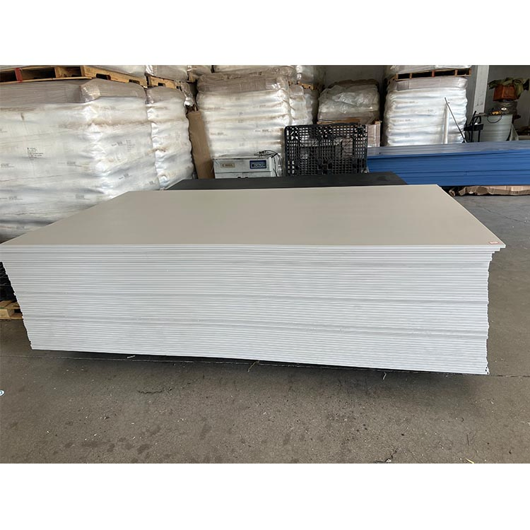 Reliable HDPE Plastic Sheet for Construction Heavy-Duty HDPE PP PVC Board Football Rebound Board Cold Storag PVC Sheet UHMWPE Mat Can Made Crane Outrigger Pad