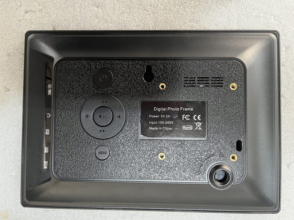 Коммерческая цифровая фоторамка AIYOS K102T