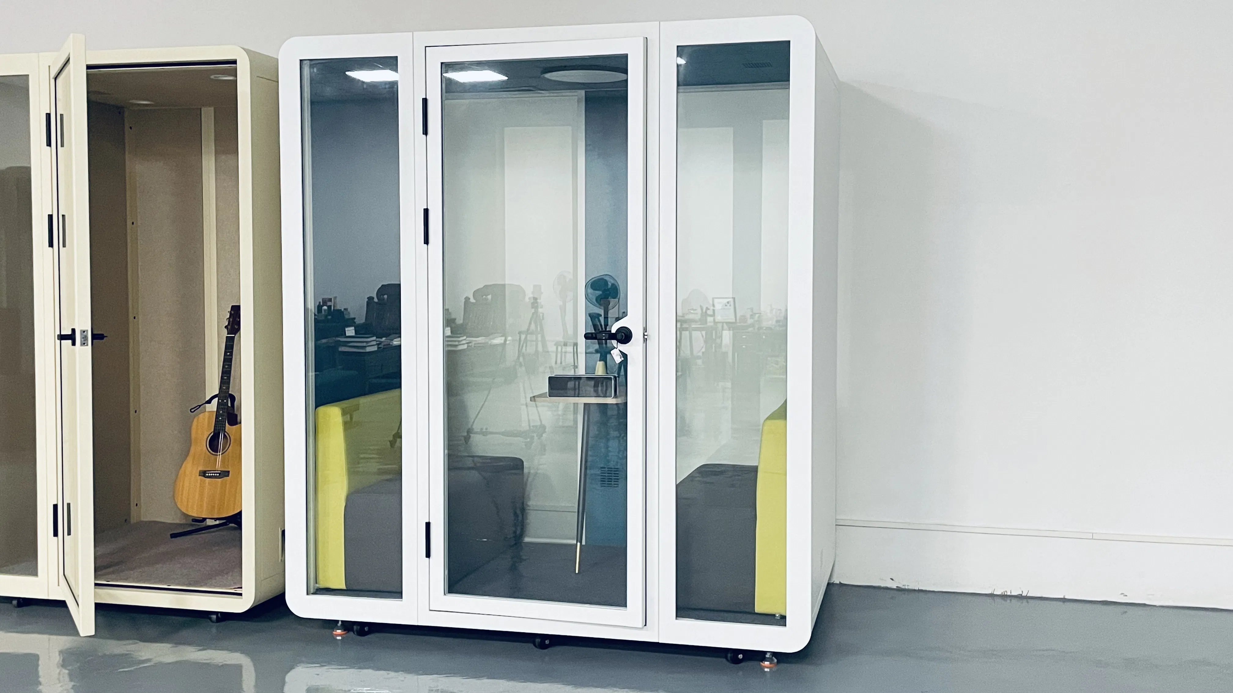 K212 Soundblock Acoustic Booth for Ultimate Noise Isolation