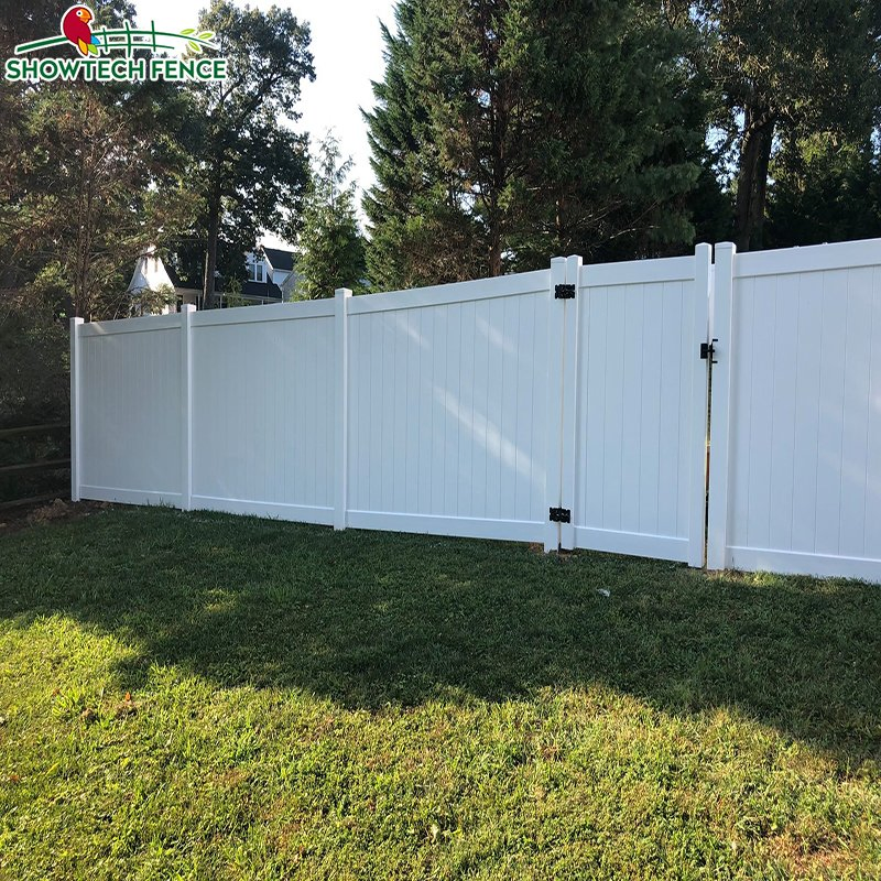 Durable PVC Vinyl Privacy Garden Fencing Wholesale Fence Panels White