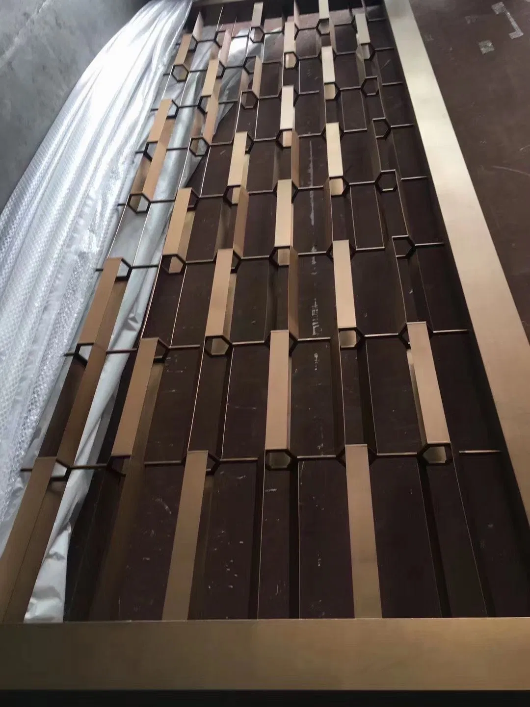 Home Decor Customized Laser Cut Living Room Partition Screen Restaurant Metal Screen