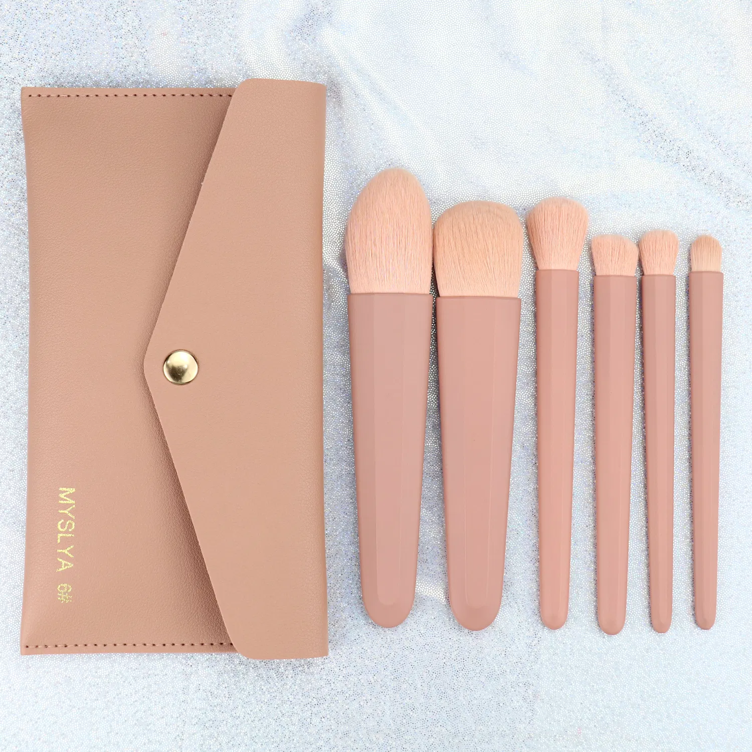 Hot Selling Cosmetics Wooden Makeup Brush Kit for Face