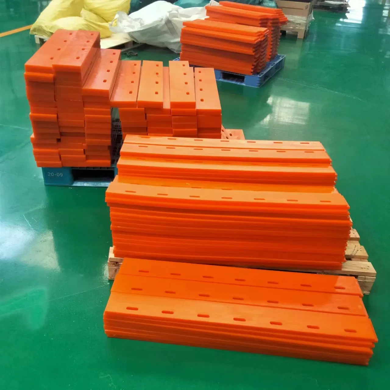 Premium Polyurethane Boards: Wear and Corrosion Resistance for Industries