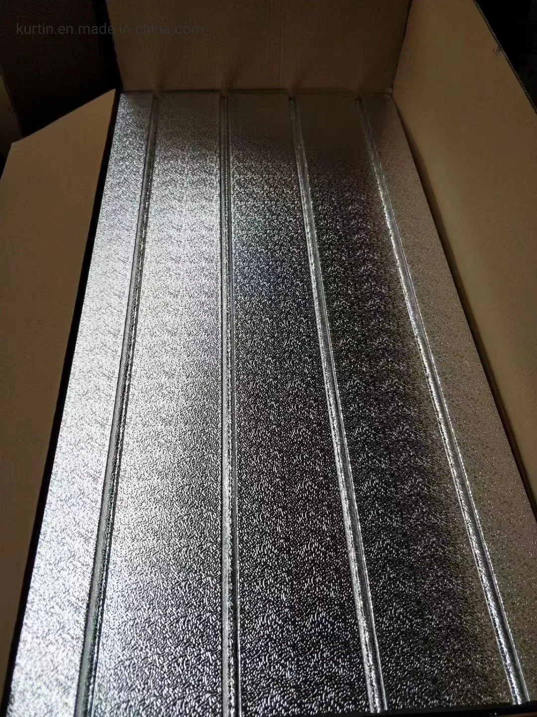 Grooved Underfloor Hydronic Heating System with Aluminum EPS XPS Insulation Board with High R Value