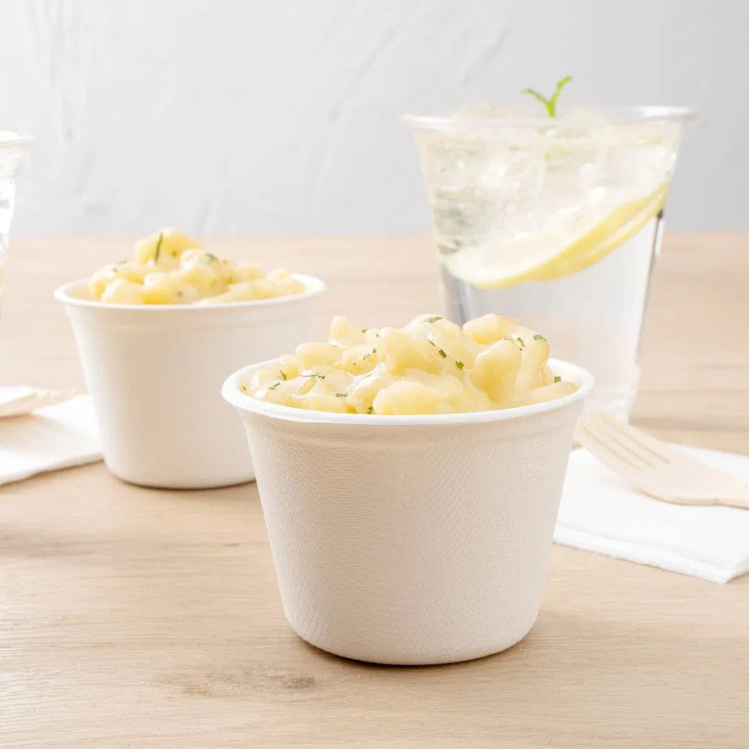 Экологичная чашка из сахарного тростника с изогнутым краем