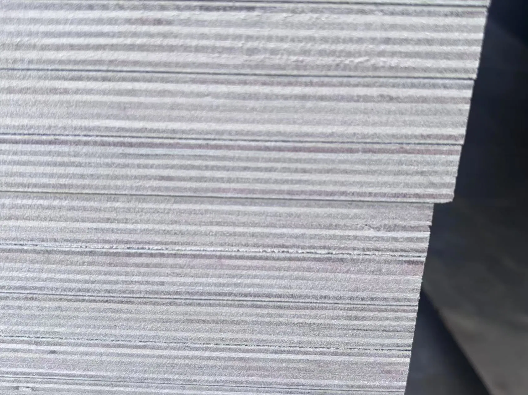 High Density 18mm Double-Sided Laminated 1220X2440mm Wardrobe Melamine Faced Plywood Board