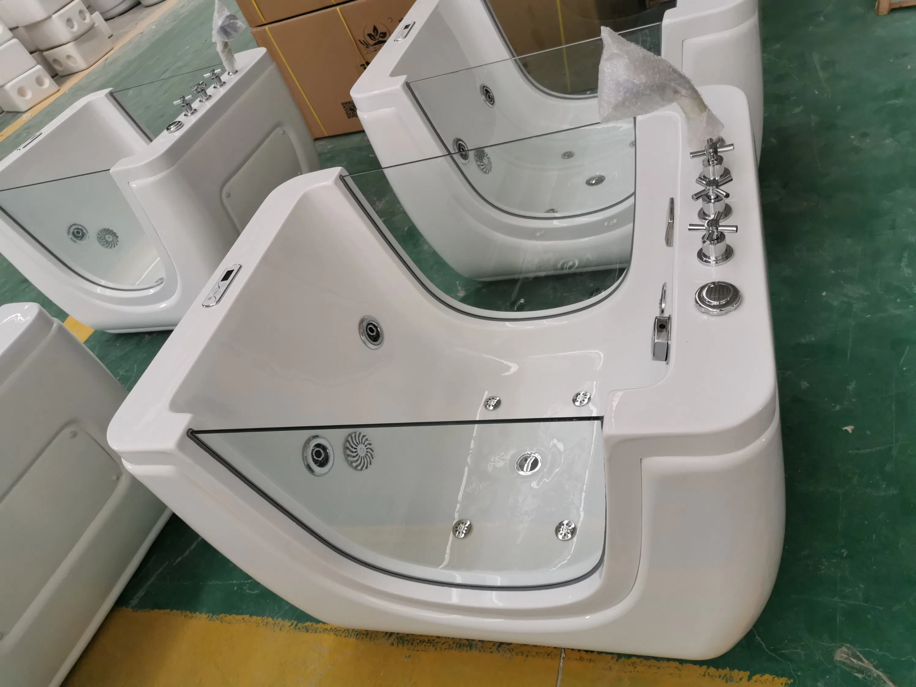 Детская ванна для СПА и массажа с гидромассажем