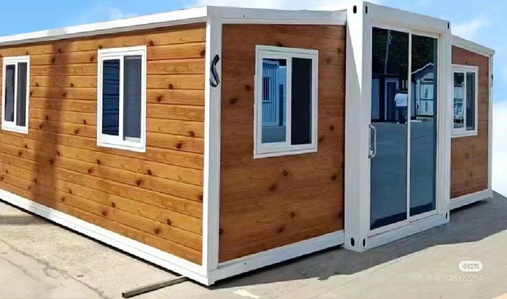 Vesspod 20 FT 40 FT Modular House Luxury Villa Prefabricated Expandable Container for Sale
