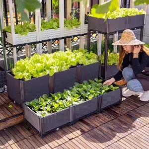 Горшок цветочный пластиковый для крыши