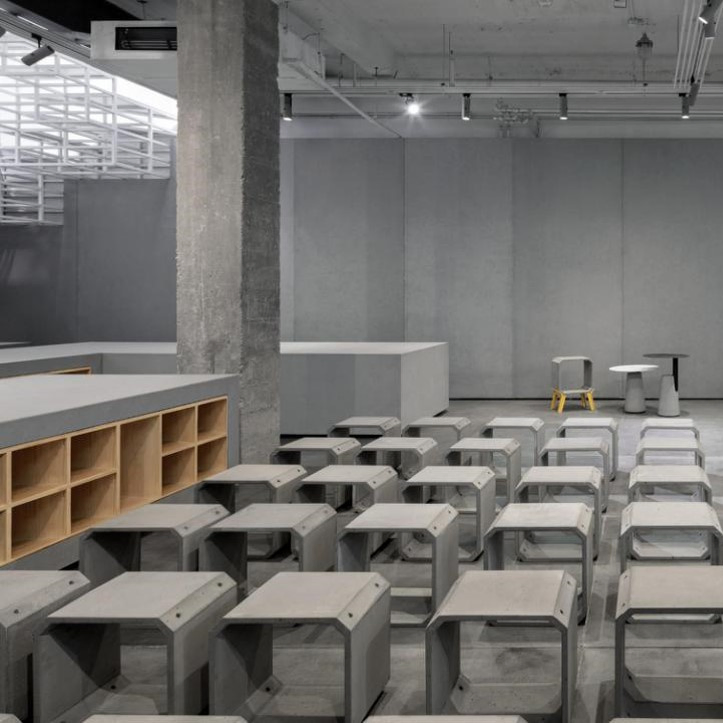 Cement-Precast-Component Durable Grc Cement Precast Chair Designable and Customizable Chairs/Tables/Trash Cans/Flower Pots/Public Equipment Environmental Friend