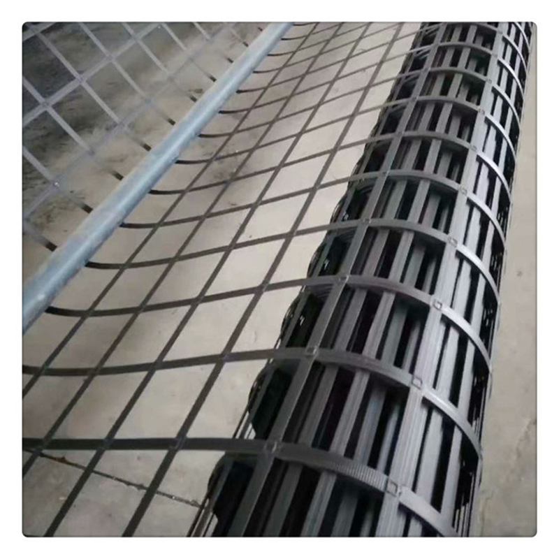 China Factory Accept OEM Composite Fiberglass Geogrid Mining Composite Polyester Geogrid for Road Use