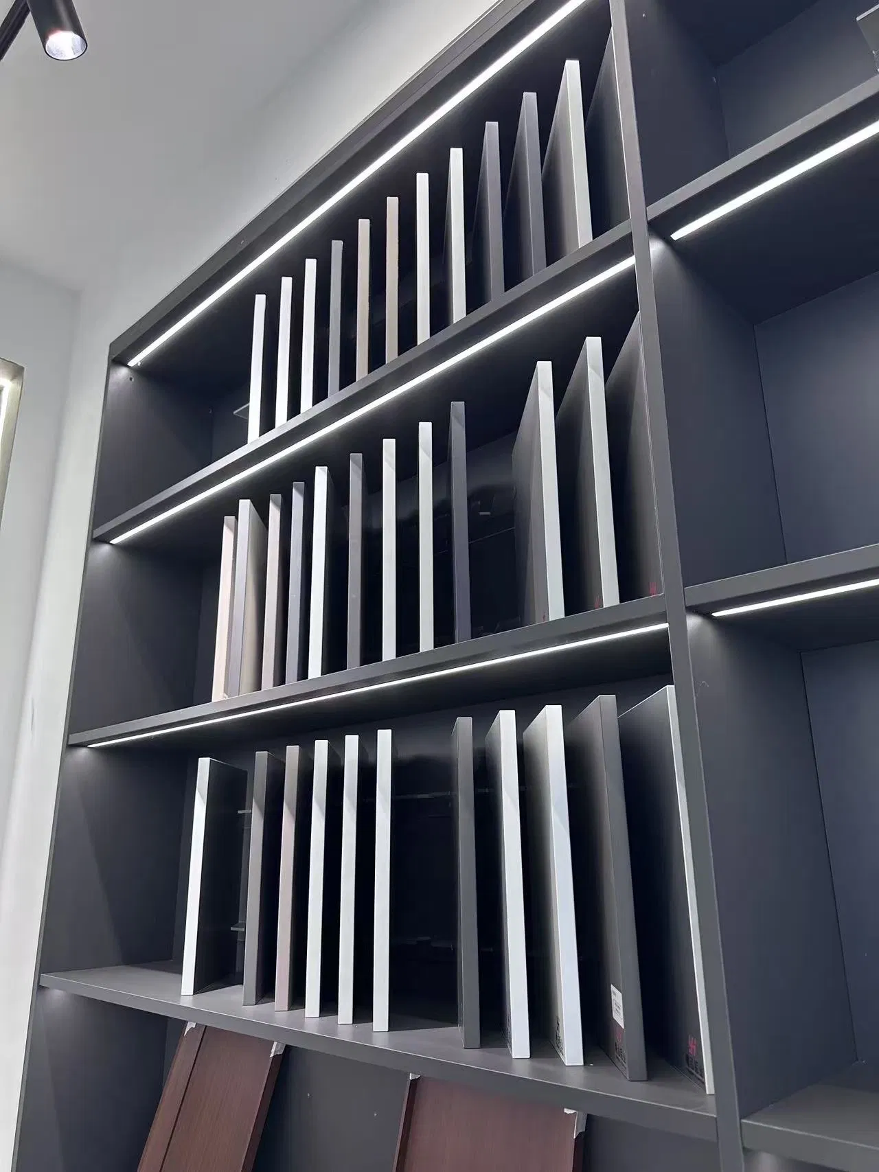 High-Quality Alloy Plate Extruded Aluminum Honeycomb Panel