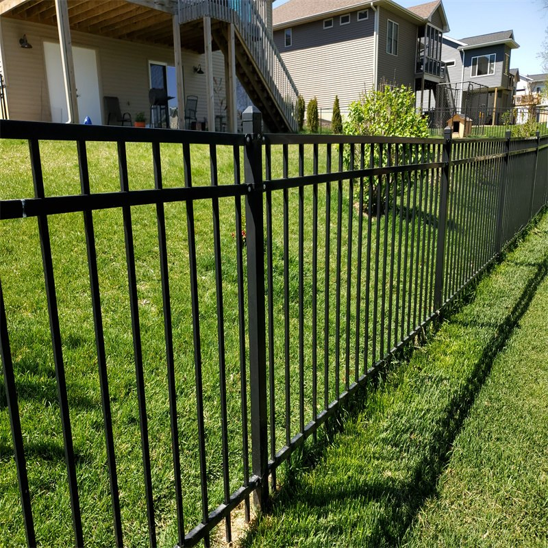 Vertical Galvanization Steel Garden Fences China Suppliers 1800mm Panel Height 7X10 Wrought Green Gray Black PVC Coated Iron Steel Fence