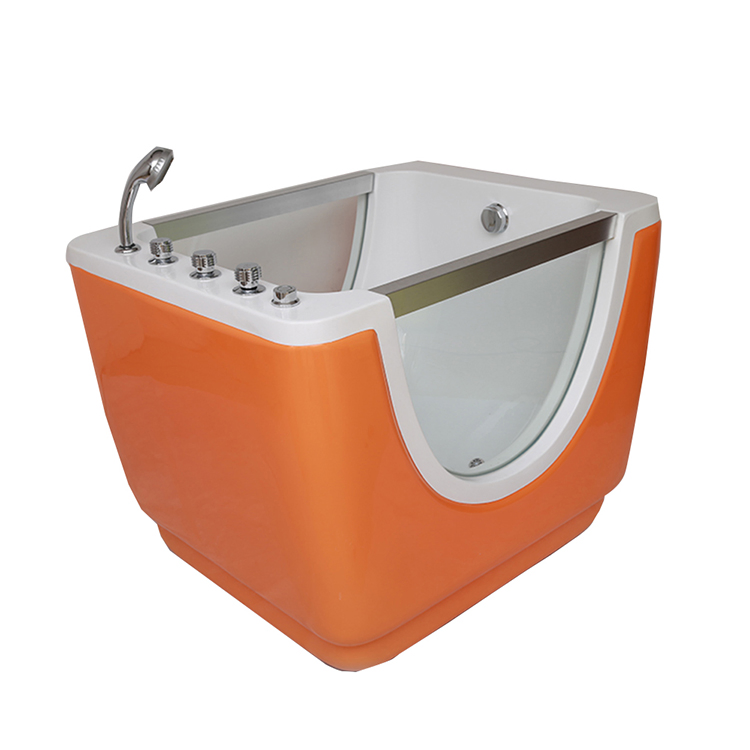 Детская ванночка с гидромассажем и пузырьками воздуха