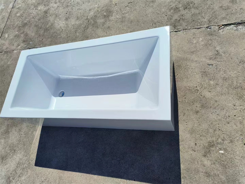 Made in China Oval Portable Bathtub for Adults Shower White Acrylic