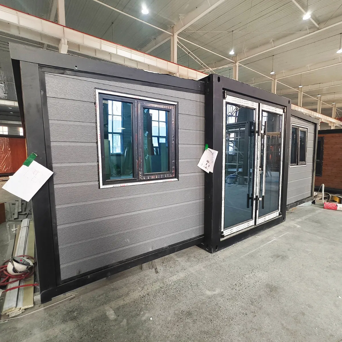 Temporary Building with Double Wing Movable Folding Suitable for Outdoor Work